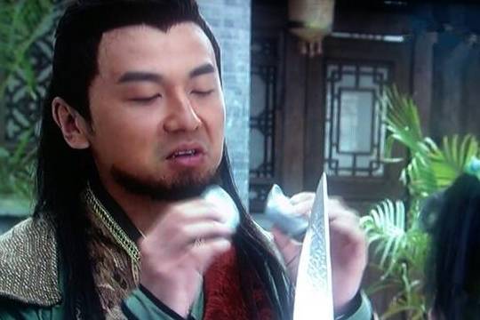 原创
真实的古代银子长啥样?外表丑陋发黑全是牙印,掉地上也没人捡