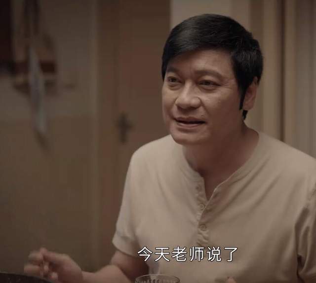 的tvb演员,有一套独有的表演方式,他在《天地男儿》中扮演的徐家立,和