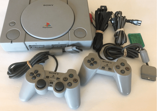 ps1是索尼公司打造的第一代家用游戏主机,首先在日本推出,之后火到