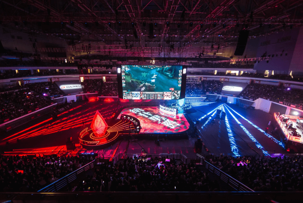 LOL“草根”战队,是如何对抗“金主爸爸”的 | 电竞世界历史 第15张 LOL“草根”战队,是如何对抗“金主爸爸”的 | 电竞世界历史 第15张