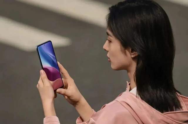 华为荣耀如何重启手机吗
:荣耀计划推出一款“游戏手机”——荣耀X40 GT