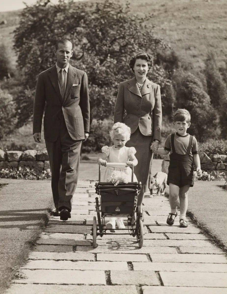 Ů���Ͳ��˹��ϲ����Ů�ˣ�72��Ĺ��������緢��ȴ���ݡ��� ...