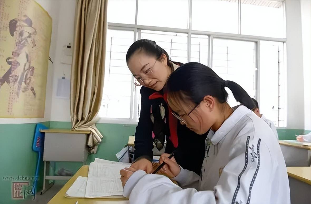 高考满分作文《茶叶与茶水》走红，仅开头一段，就惊艳了众人  高中作文 第9张