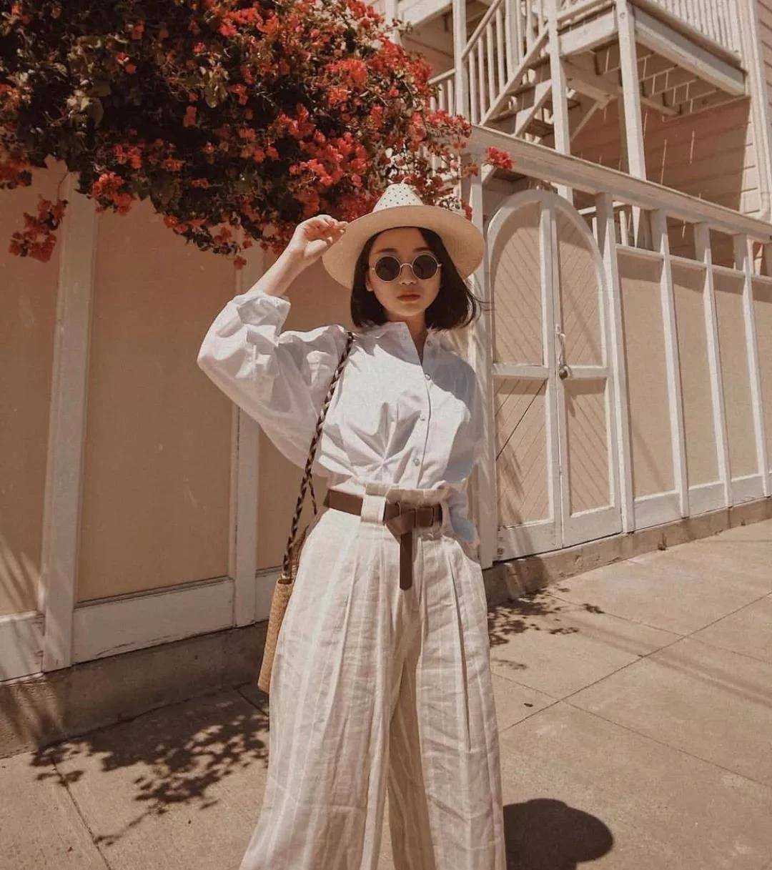 原创
  收起你的小黑裤!今年夏天的“裤王”是它,显瘦时髦还有气质 第10张 原创
  收起你的小黑裤!今年夏天的“裤王”是它,显瘦时髦还有气质 第10张