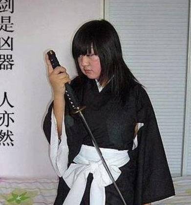原创
开心一刻笑话:你就是不如小狗……
