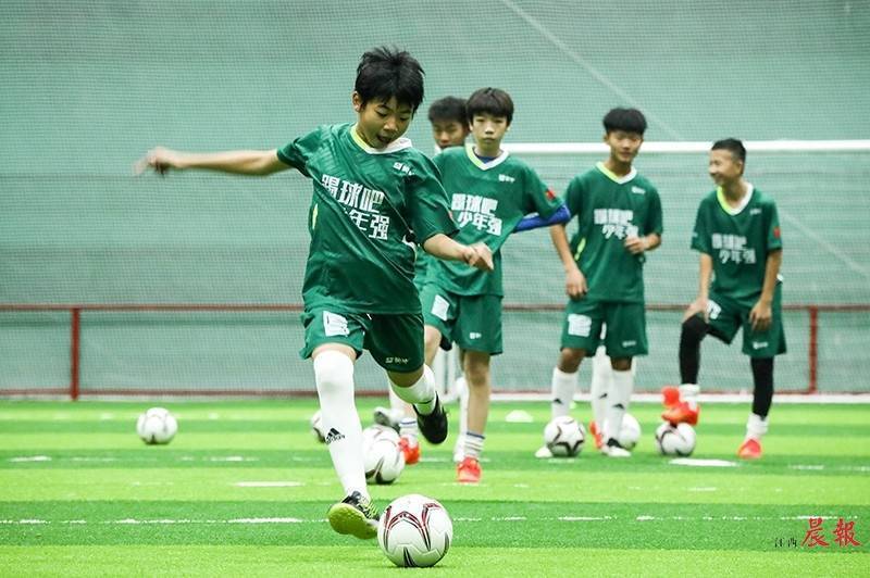 赣州11岁女孩别样“出征”2022卡塔尔世界杯