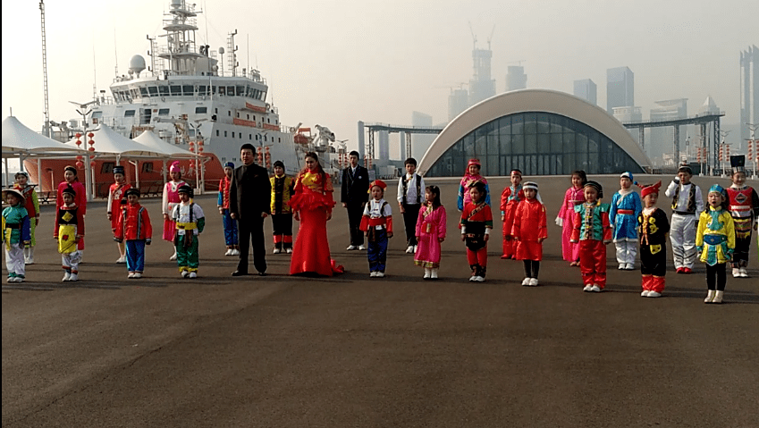 【五三•学生风采】我的作文,我的小世界——青岛五十三中基础学部四年级五班杨子航  四年级作文 第15张