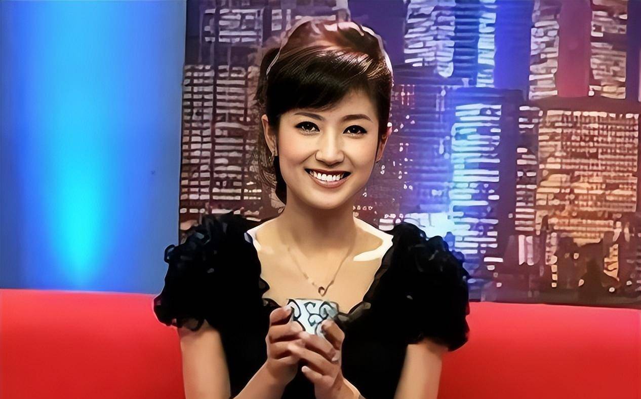 著名导演蒋虎：娶主持人春妮，结婚7年无子女，离婚后一个人生活