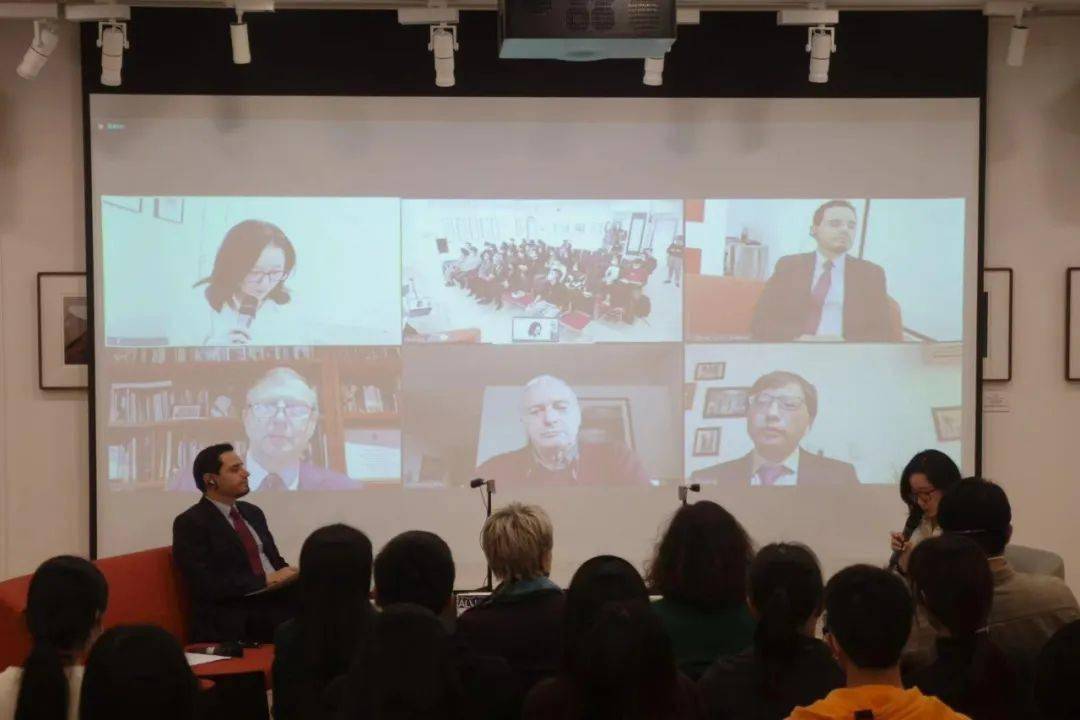 《白鲸[美 赫尔曼·麦尔维尔 著马永波 译大方×大星文化2020年3月