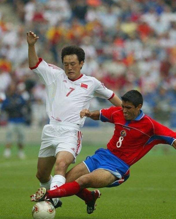 世界杯：2002年世界杯预选赛，中国队的战绩若何？