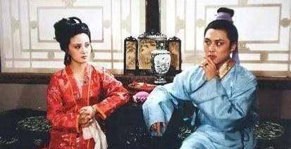 资格_丫头_雨村