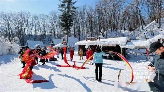 谈球吧体育乐享冰雪 品验民俗丨近距离感受吉林市的冰雪旅游和民俗文化(图13)