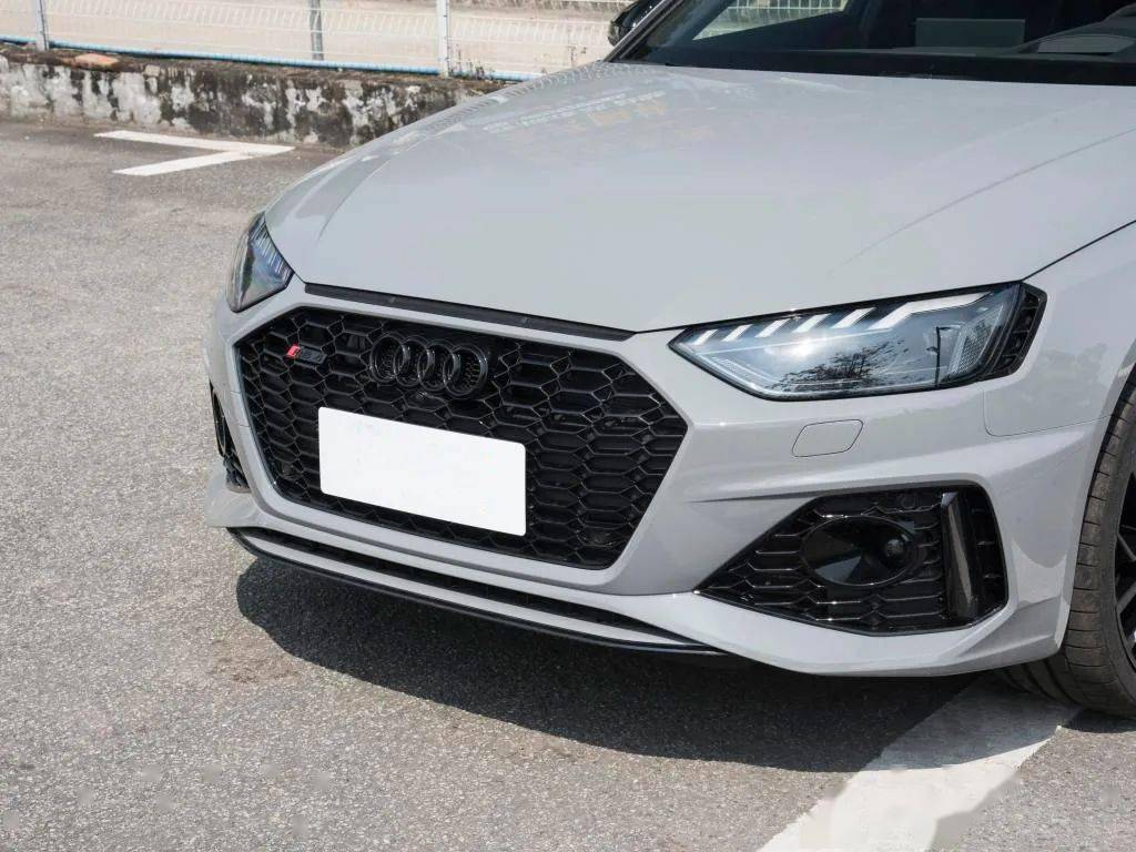 2023µRS 4¿µRS 5 Sportback װ浽ʵ