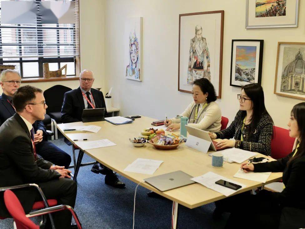 ������Э��-���ء�Э����ƪ�� | ¬������У�����Ӳη�Ӣ������ ...