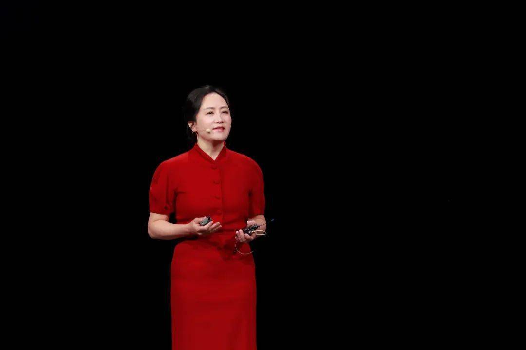 孟晚舟最新演讲：华为致力于打造中国算力底座，支持大模型“百花齐放”