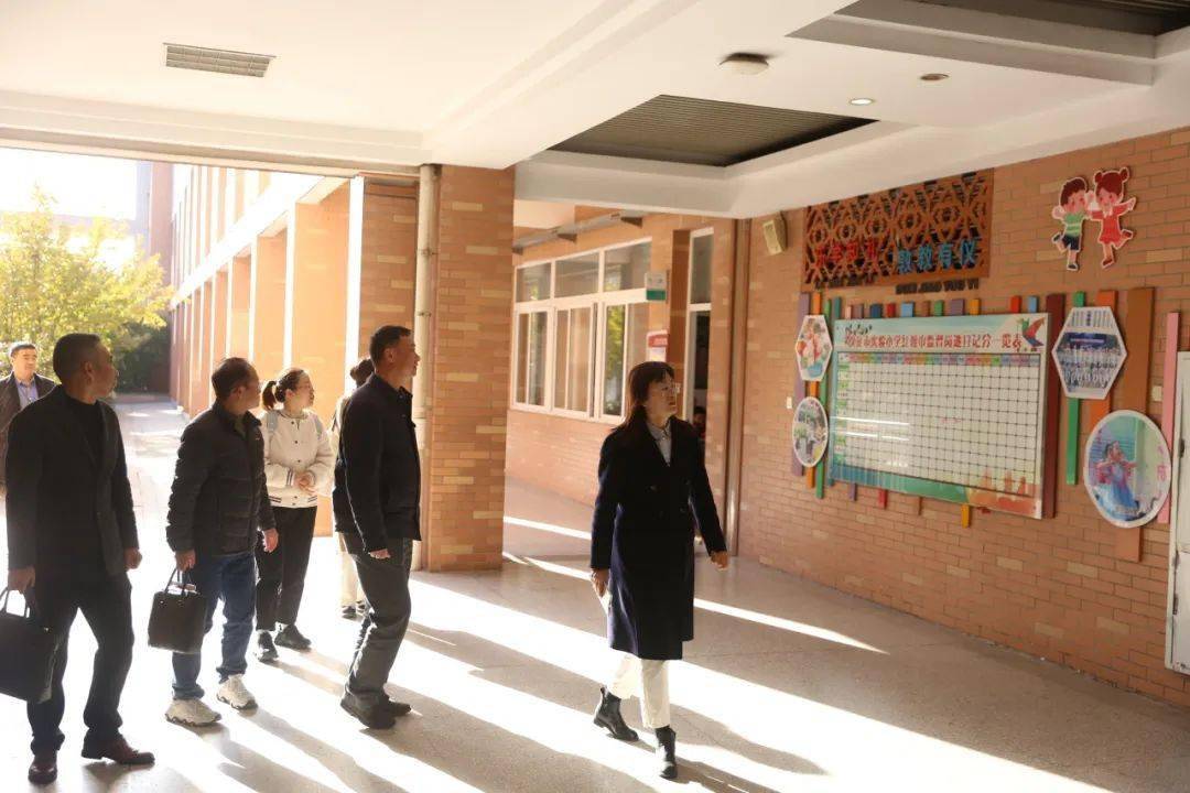 跨江融合 结对共建丨仪征市实验小学和南京师范大学附属中学仙林学校小学部开展交流共建活动