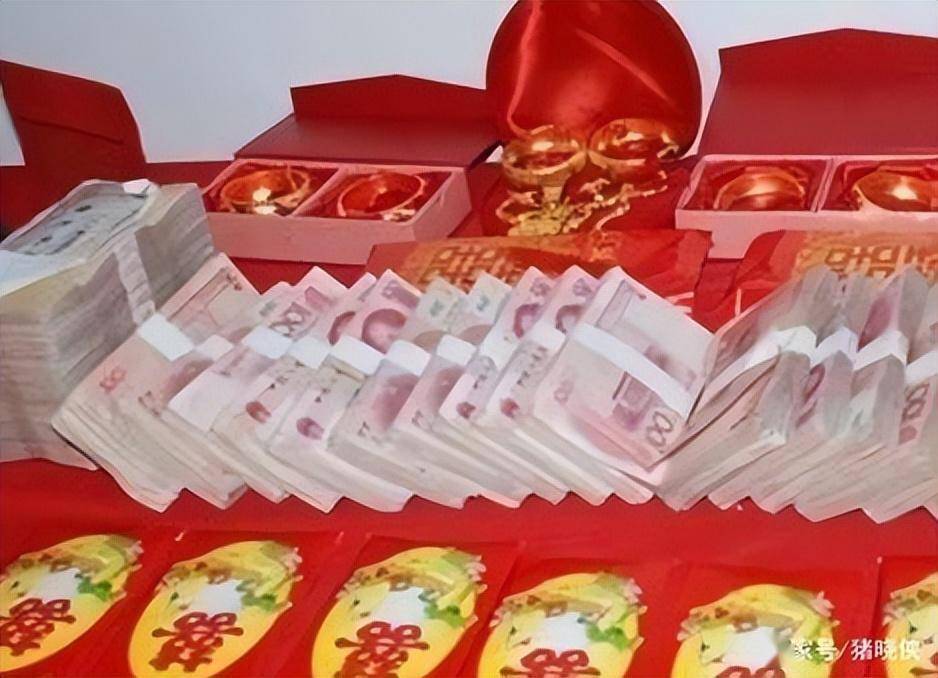 05年怀孕女生 求包养 , 引来众多 接盘侠 , 网友 : 谁把女性摆上货架