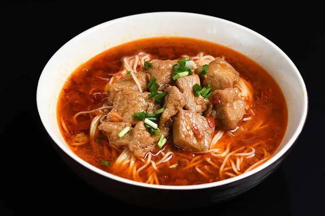 难以忘怀的本帮辣肉面