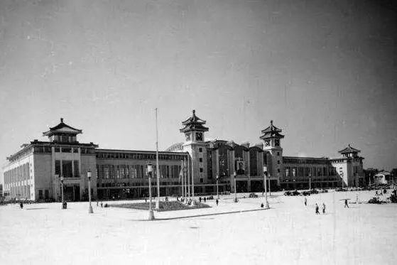 中国切手　特４２《北京駅（北京铁路车站）》２種完　未使用１９６０年 特42邮票北京铁路车站,价格,图片,最新