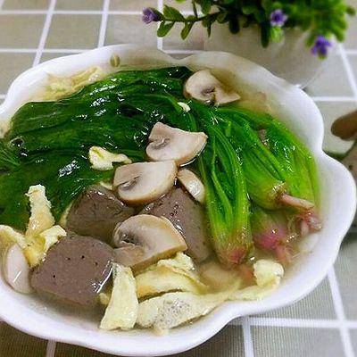 菠菜鸭杂汤图片