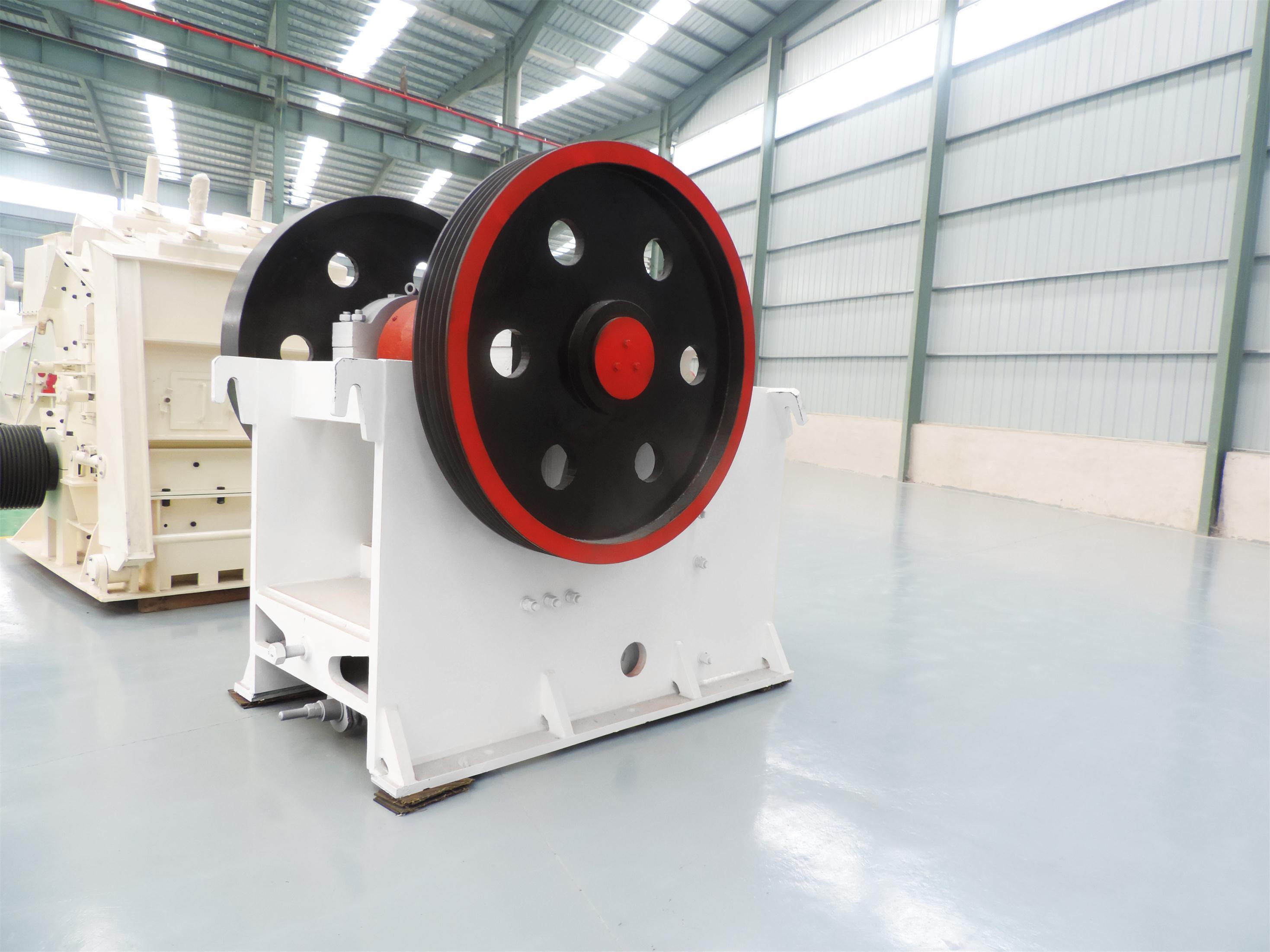 朝阳塑料破碎机视频分享塑料破碎机质量好