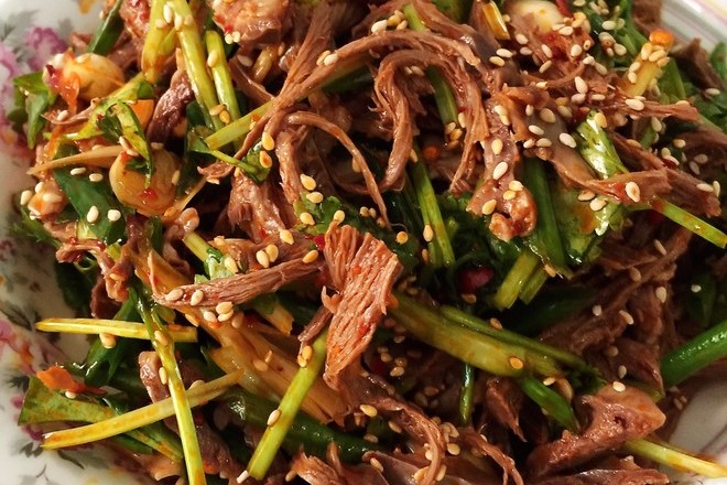 【凉拌手撕猪心】名门泽佳:凉拌不止只有鸡胸肉,新方式新体验