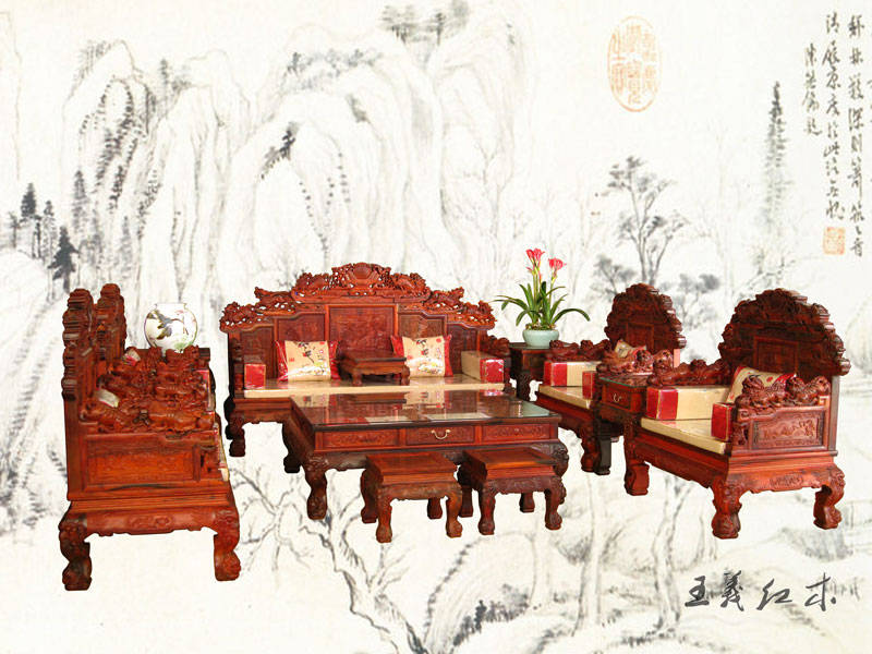 红木家具木纹细腻而不乱