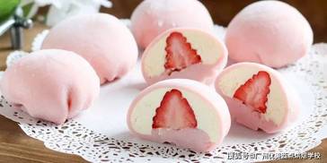 无需烤箱！一遍就会的草莓雪媚娘口感无敌！