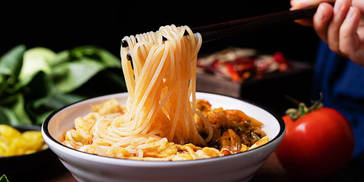 酸辣粉最受欢迎，以辣为味型的米粉走俏！