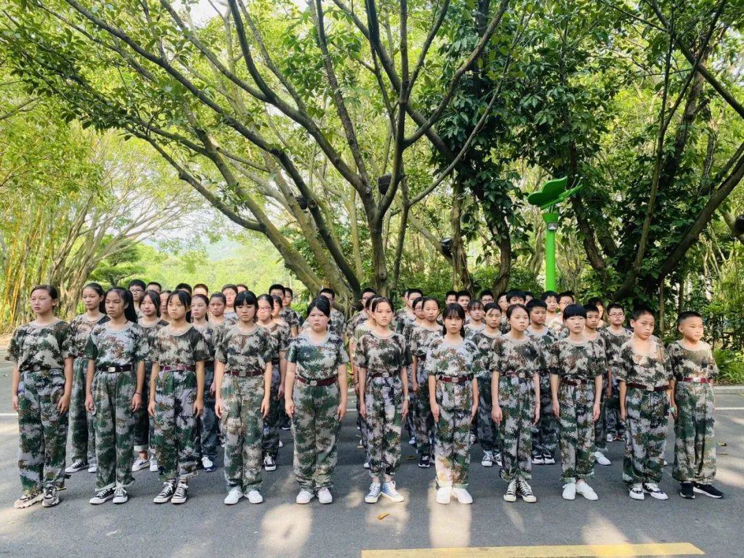 龙文中学七年级东南花都军训暨研学实践活动鹤鸣长山少年立志报国俭以