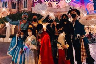 吴尊刘畊宏共度万圣节