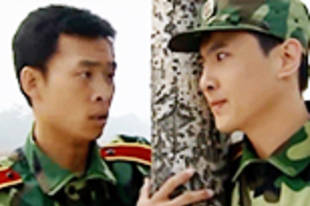 29岁张译和28岁沈腾饰演战友 太青春了