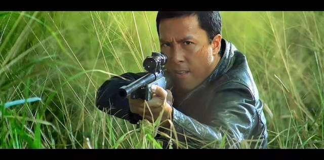 《导火线》对人物性格刻画的立体和全面,即使如甄子丹和吕良伟等好打