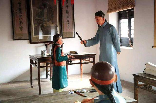 原创孩子越来越难管教家长给老师配戒尺只准打手心你支持吗