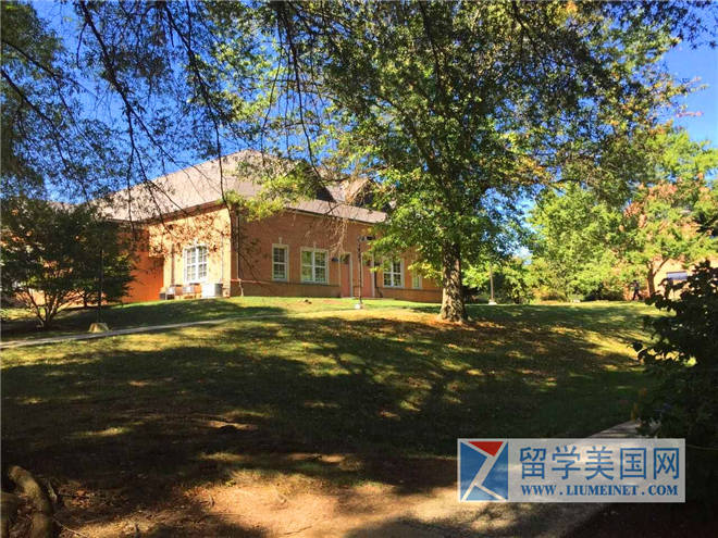 再次拜访布里斯中学