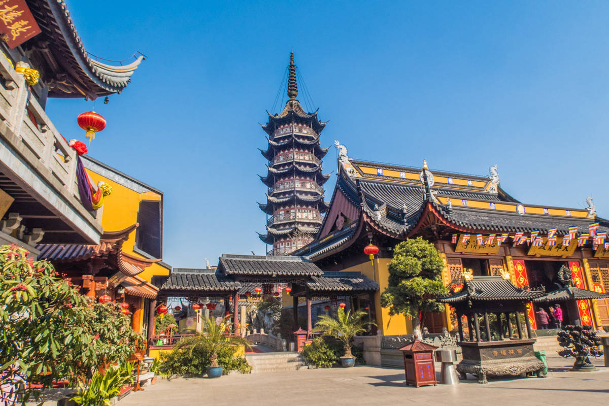 原创上海旅游人气高的一座寺庙,被称为江南名刹,曾被毁后重建