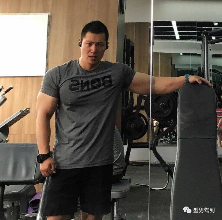 山东健身教练因太大而遭嫌弃,网友:我要我要!