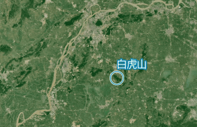 南京地形三面环山图片