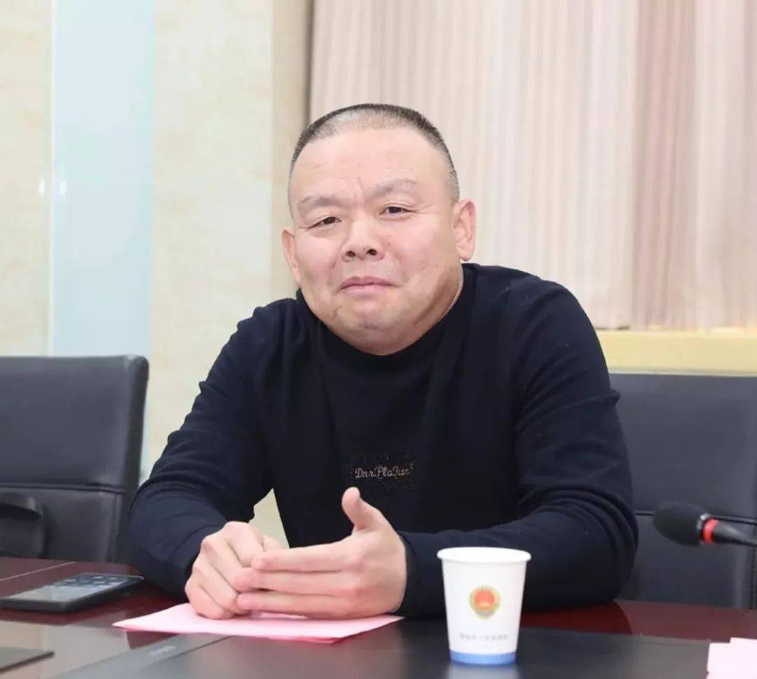 张洪泉:建议建立农民退休制度 其实正在实践