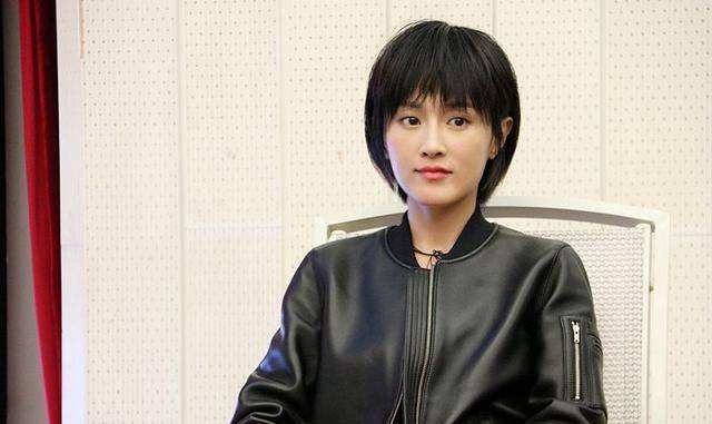 潘粤明与绯闻女友买水果被偷拍因戏生情曾合作过白夜追凶