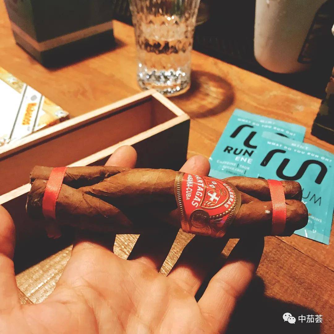 麻花吃过麻花雪茄你尝试过吗