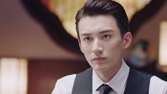 林小庄不仅是叶冲最可靠最依赖的战友,他还拥有另外一层身份,叶冲的