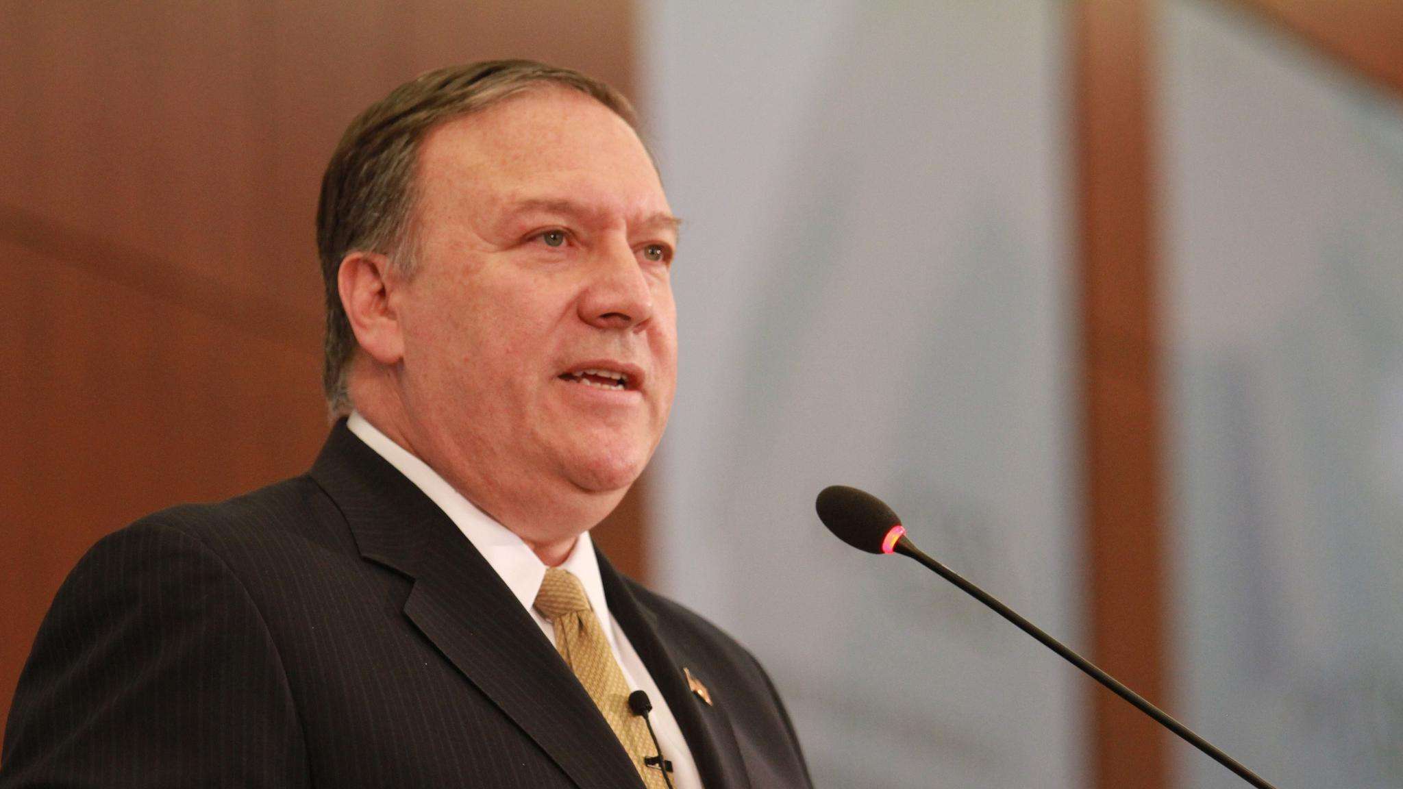 土耳其增兵利比亚,俄战机驰援哈夫塔尔,此时蓬佩奥发声针对谁?