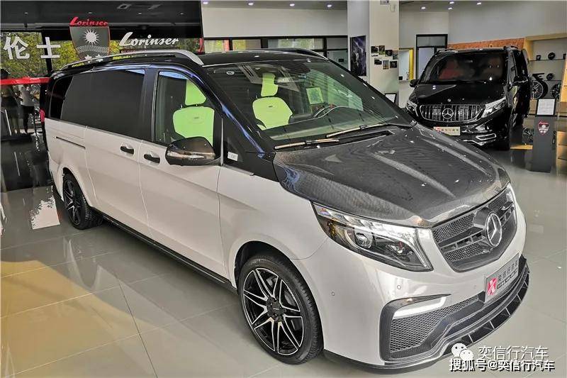 浙江宁波双色车身百万配置奔驰v级鲨鱼版商务运动百看不厌