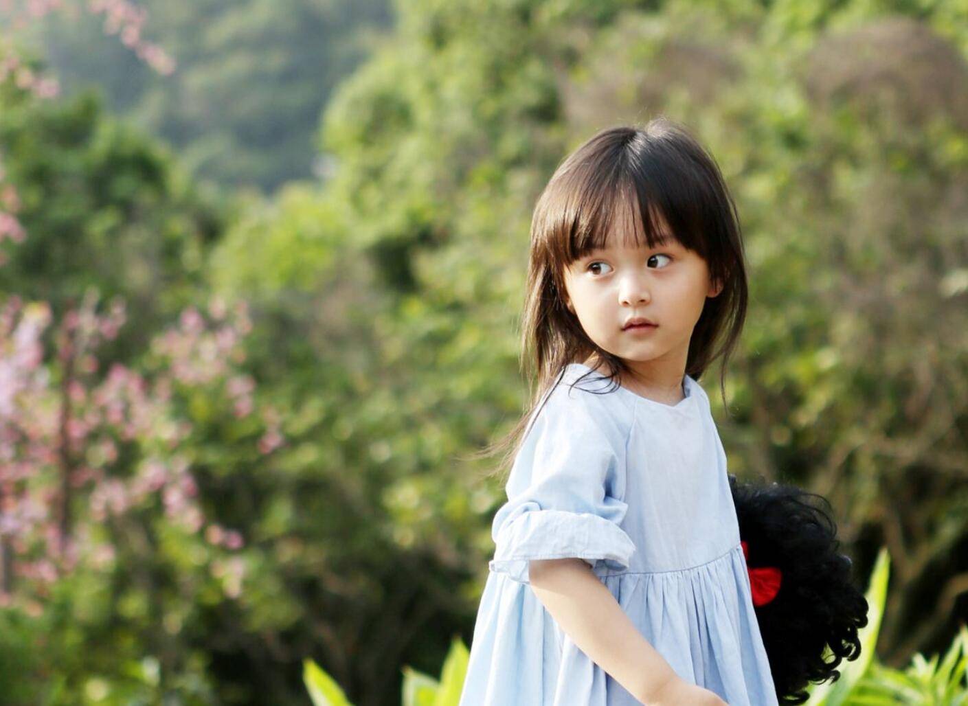 丝毫不用担心,主演的很多电视作品在播出期间都获得了非常不错的成绩