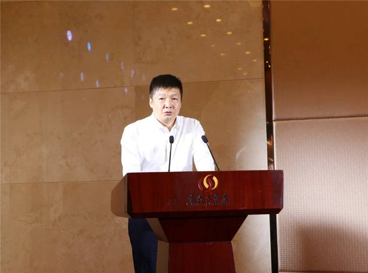 一个行业,认识一座城