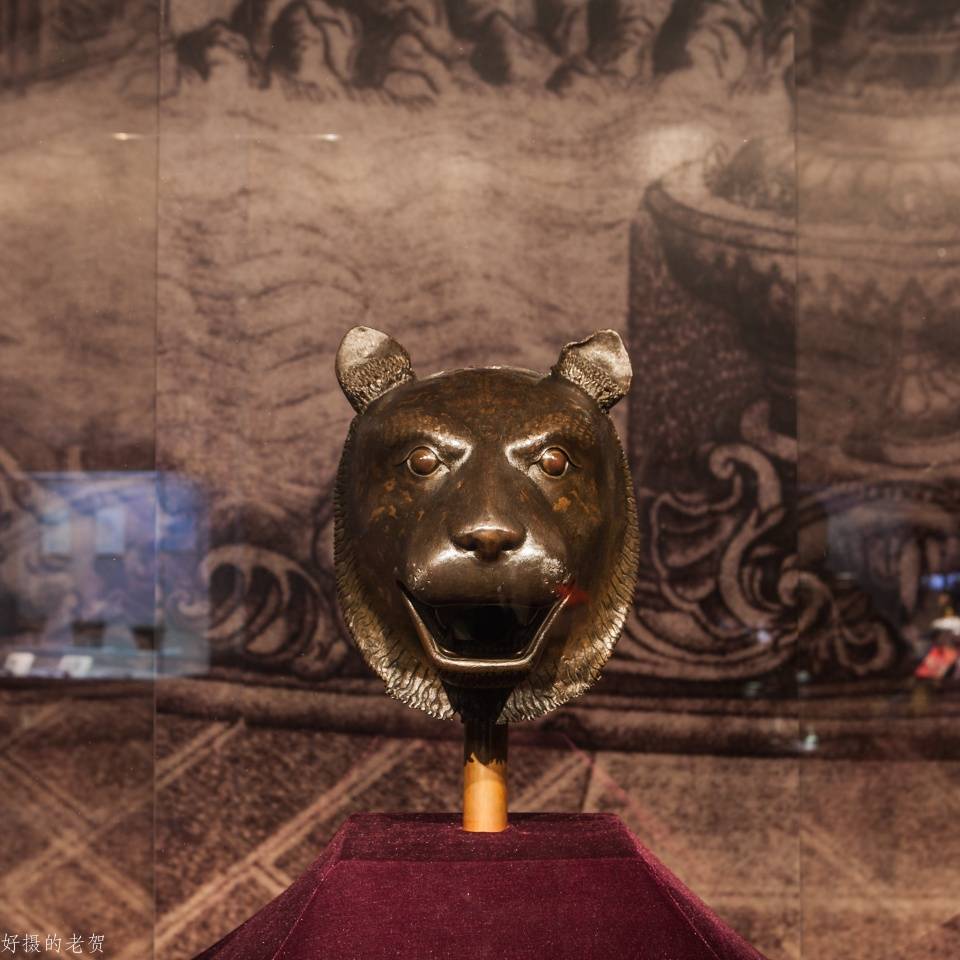 保利博物馆馆藏的牛首,猴首,虎首铜像(由保利集团从国外抢救回来的)