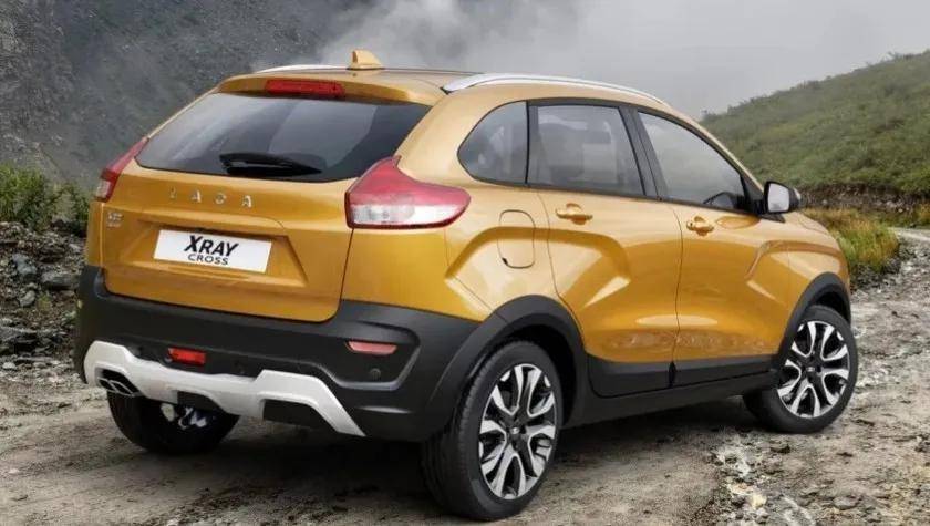 强廉价的服务高离地间隙缺点:高油耗前轮驱动低功率发动机拉达xray