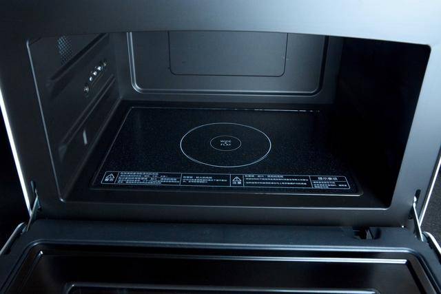 微波蒸汽烘烤3个功能一个机箱东芝微波炉ersd80cnw开箱