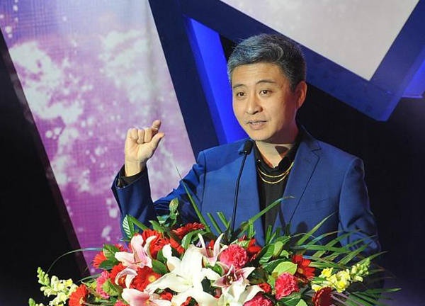 姜昆的关门弟子反替高英培圆了春晚梦讽刺型相声也暗讽了师父